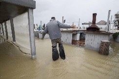 NEVREME DIVLJA, ZEMLJA KOJU SRBI OBOŽAVAJU U TOTALNOM HAOSU Popaljeni alarmi