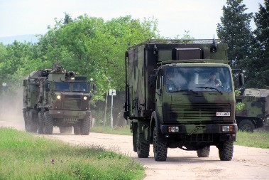 15 HITACA NA VOJSKU SRBIJE! Albanci u maskirnim uniformama otvorili vatru, pogođen pas!