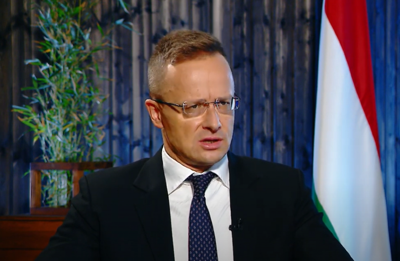 Sijarto: Mađarski MOL mogao bi da preuzme udeo u srpskom NIS-u