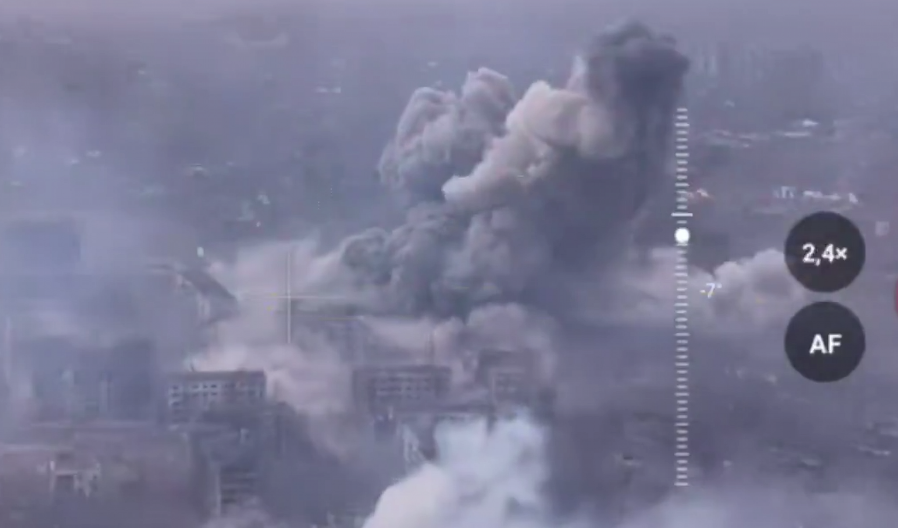 OVAKO IZGLEDA KOŠMAR UKRAJINSKE VOJSKE! Bomba od 3.000 kilograma razara kod Mirnograda (VIDEO)