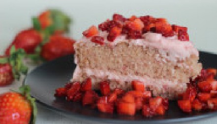 BRZA TORTA SA MALINAMA I PIŠKOTAMA ZA LENJE DOMAĆICE Gotova dok pristavite kafu