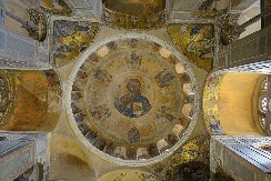 PRAVOSLAVNI VERNICI DANAS OBELEŽAVAJU DVA VELIKA PRAZNIKA Izgovorite sledeće MOLITVE za spasenje vas i vaših najmilijih