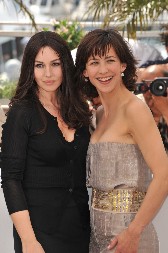 HOROSKOP ZA ČETVRTAK, 20. NOVEMBAR Bik zaljubljen do ušiju, Lavu ženska osoba kvari posao, Strelcu moguće aritmije