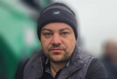 "ZARAĐUJEM 5.000 EVRA, ALI NE MOGU VIŠE" Bogdan godinama vozio kamion po Evropi, sad priznaje: Završio sam Institut za mornaricu u Konstanci, evo gde me život odveo