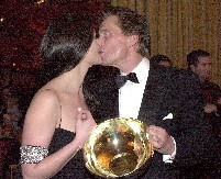 ONA SE BORILA SA MENTALNIM DEMONIMA, ON SA KANCEROM  Za filmsku gromadu i svetsku lepoticu su mislili da im nema spasa!