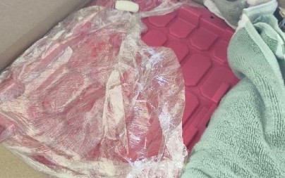 U CRNU GORU STIGAO PAKET IZ AMERIKE, SLUŽBENICI POŠTE DOŽIVELI ŠOK! Hitno pretresen stan čoveka na koga je pošiljka adresirana