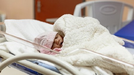 HOROR U PORODILIŠTU Mariju lekar bacio u đubre, vezali je u džak – a onda se pojavila ONA