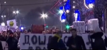 "LISTA PROTIV KORUPCIJE" VODI SE IZ DS APARATA Mladi traže promenu, a dobijaju kopiju starog! (VIDEO)