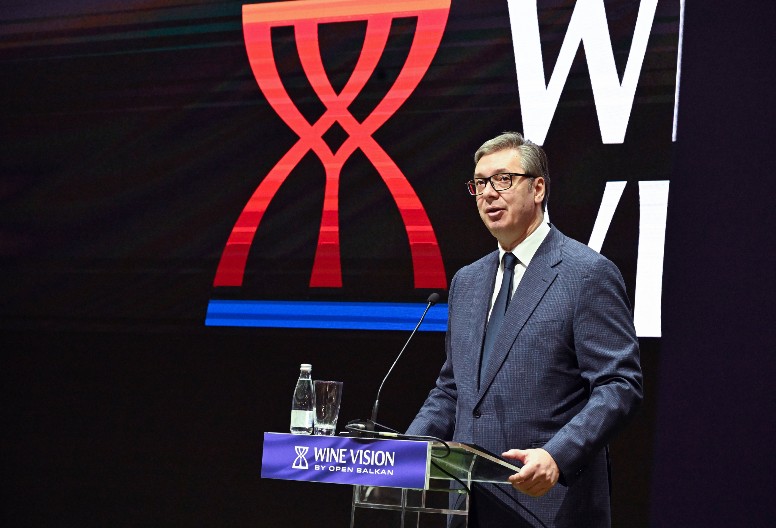 OGROMAN USPEH NAŠE VINSKE VIZIJE OTVORENOG BALKANA Vučić: Živela Srbija i živela saradnja balkanskih zemalja!