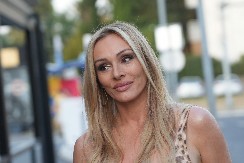 ANABELA ATIJAS O NAJGOREM ŽIVOTNOM PERIODU: "Kad pomislim na staru Anabelu, dođe mi da je našamaram"