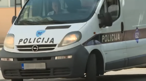 DRAMA NA BJELAŠNICI, UHAPŠENA JEDNA OSOBA ZBOG PUCNJAVE Oštećen automobil kod ugostiteljskog objekta