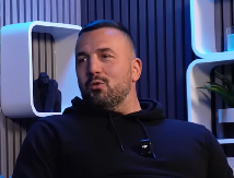 VLADIMIR TOMOVIĆ RAZOTKRIO PEVAČE! Obelodanio mračnu stranu estade: "Traže mi 5.000 evra, a dovedu 50 ljudi"