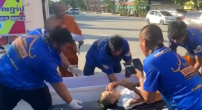 ŽENA OŽIVELA IZ MRTVAČKOG SANDUKA, PA KUCKALA! Monasi je spremili za kremaciju (VIDEO)