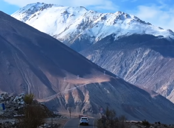 PLANINARI TRAGIČNO NASTRADALI! Survali se sa 3.700 metara u provaliju