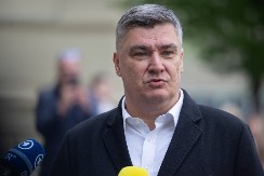 "ZELENSKOG SU NAMAMILI AGENTI HAOSA" Milanović rešetao, pa šokirao: "To je đavolsko i satanističko, da ne kažem..."