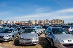 AUTOMOBIL IZ SNOVA ZA MALU CENU Ovo je najpametniji izbor među polovnjacima