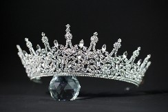 NAJSKUPLJI POKLONI SVIH VREMENA Kesu su odrešili bogati muževi da bi usrećili svoje žene  - od tih cifri zastaje dah