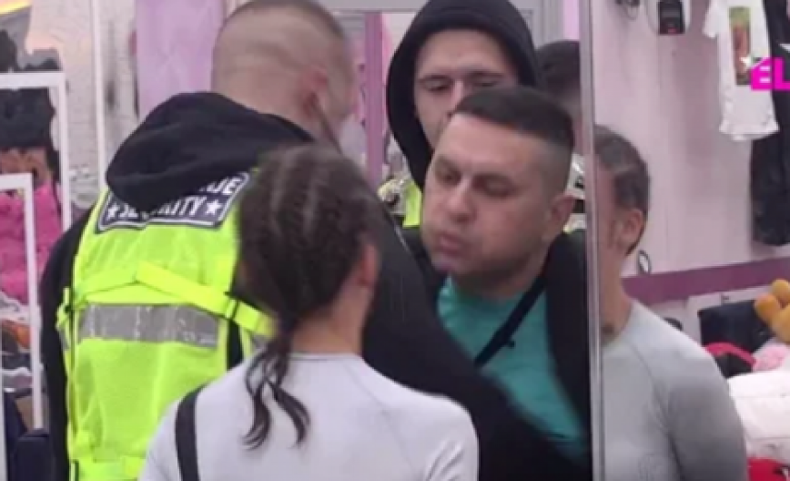 OSULA PALJBU PO NESUĐENOM SVEKRU! Teodora Delić oplela po ocu Nenada Macanovića: ''37 godina si uz maminu suknju'' (VIDEO)