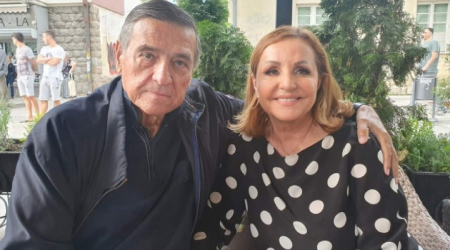 ANA BEKUTA OTKRILA ISTINU O TESTAMENTU MILUTINA MRKONJIĆA Pevačica rekla ko je sve nasledio: "Zaradila sam više od njega"