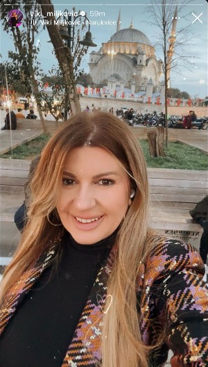 VIKI MILJKOVIĆ NAPUSTILA SRBIJU Sa sobom povela i ovog muškarca, sastali se sa poznatim Turčinom!