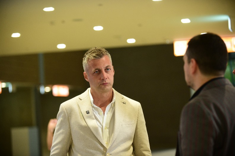 LEKSINGTON BEND BIO NA IVICI PROPASTI! Raskrinkana tajna čuvana godinama, a evo ko ih je zapravo spasio