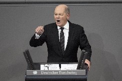 SKANDAL NA POMOLU! Šolc odbio Trampov zahtev: "Mnogo je..."