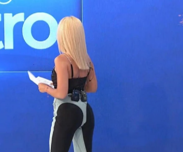 HAOS U PROGRAMU VODITELJKE PINKA! Kada je okrenula leđa kameri, nastao kolaps! (FOTO)