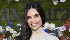 OVAKO SE IZGOVARA DEMI MUR Glumica otkrila zašto je promenila akcenat u svom imenu, a njena imenjakinja izabrala drugo pravilo