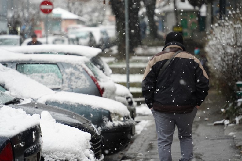 JANUAR JOŠ MOŽE DA IZNENADI Temperatura ide do -15, danas sneg u ovim delovima Srbije a onda...