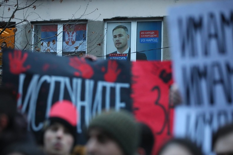 "U STRAHU SU VELIKE OČI" Prozapadni političari i separatisti duboko zabrazdili u paranoju, panično tragaju za tobožnjim ,,doušnicima“ u svojim redovima