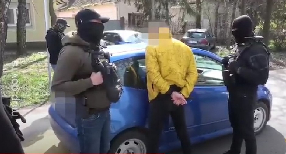 NASTAVLJENO SUĐENJE "VRAČARCIMA" Tokom postupka prikazane fotografije optuženih sa "Skaja"