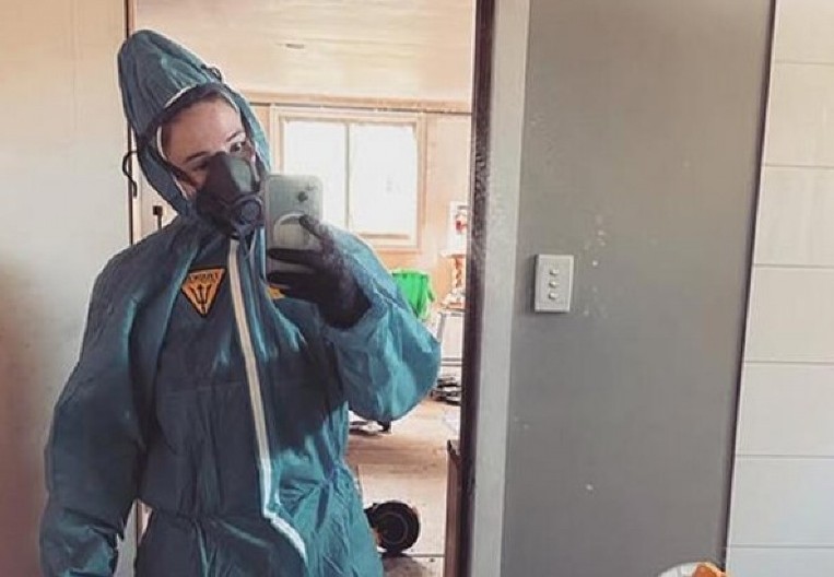 RADI POSAO OD KOG SVI BEŽE, UZME 2 MILIONA DINARA MESEČNO Kad saznate čime se bavi, bićete u šoku! (VIDEO)