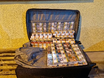 POKUŠALI DA PROŠVERCUJU CIGARETE Bogati ulov srpskih carinika na graničnom prelazu Strezimirovci