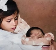 ŠOKANTNA PRIČA NAJMLAĐE MAJKE NA SVETU Lina je rodila sina sa 5 godina, a evo gde je sada, ime oca zauvek ostalo misterija! (VIDEO)