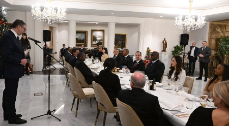 VUČIĆ UGOSTIO PREDSEDNIKA KONGA NA VEČERI: Mnogo volimo vašu zemlju, veoma cenimo vas kao hrabrog čoveka (FOTO)