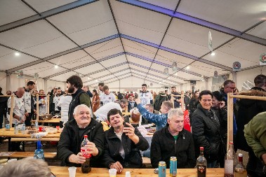 ŠOKANTNO NARODNO VEROVANJE Prazna čaša u srpskim domovima skriva tajnu koja LEDI KRV U ŽILAMA!