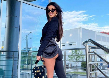 PEVAČICA OKRUŽENA LUKSUZOM Ima stan u Dubaiju vredan 500.000 evra i robota koji joj pomaže oko svega