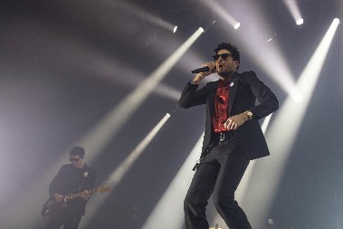 PRVU PREVARIO SA DRUGOM, PA NAŠAO I TREĆU Evo ko je nova devojka nevernog repera, izjavio joj ljubav pred svima