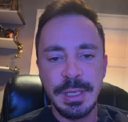 NASTAVLJA SE TOTALNI RAT MEĐU BLOKADERIMA, PUCAJU PO SVIM ŠAVOVIMA! Reditelj blokader žestoko udario na plenumaše (VIDEO)