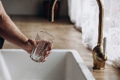 ISPIRANJE VODOVODNE MREŽE OD SUTRA U OVOJ BEOGRADSKOJ OPŠTINI Objavljen raspored, proverite da li ste na spisku