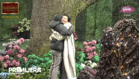 BRAT MINE VRBAŠKI (14) UŠAO U ELITU Rijaliti učesnica mu poletela u zagrljaj!