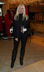 DŽIDŽA IZGUBILA BEBU Tužne vesti stigle iz porodice Stojković, evo u kakvom je stanju pevačica nakon intervencije