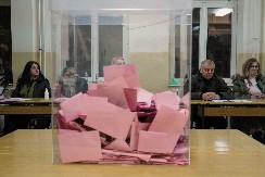 UMESTO DA ANALIZIRAJU GDE GREŠE... KAKVI IDIOTI Tviteraši su nemilosrdni prema blokaderima koji sada kmeče zbog poraza