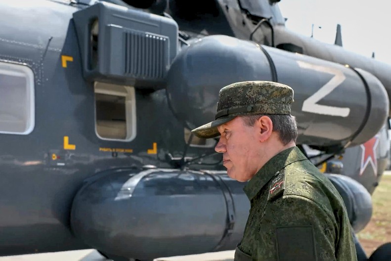 GERASIMOV NAJAVIO ŠTA SLEDI Jasna poruka Putinu