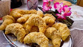 PIVARICE KAO IZ BAJKE Tajna posnih kiflica s pivom i šerbetom koje su prhke, mirisne i savršeno mekane