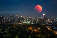 NOĆ 5. DECEMBRA DONOSI POREMEĆAJ Pun Mesec u Blizancima udara na svim frontovima!