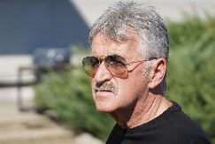 DANAS JE TREBALO DA SLAVI Porodicu Dragana Stojkovića Bosanca zadesila tragedija, Šemsa se kompozitoru obratila emotivnim rečima! (FOTO)