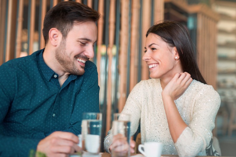 LJUDIMA TREBA NEKOLIKO SEKUNDI DA OVO REGISTRUJU PRILIKOM UPOZNAVANJA Evo šta prvo primete na vama