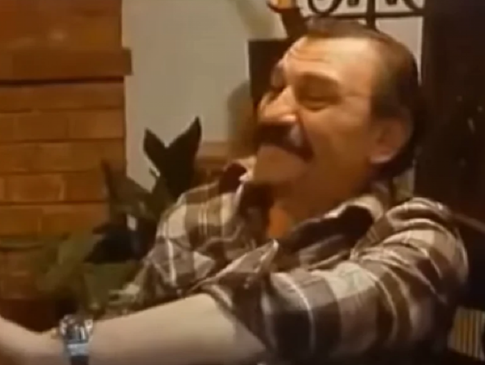 UNUK LEGENDARNOG GIDRE ODUŠEVIO BEOGRAĐANSKE Jovan prvi put u javnosti, o dedi ima da kaže samo jedno