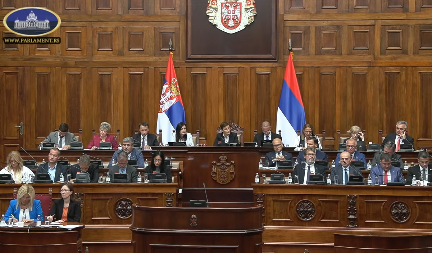 SKUPŠTINA USVOJILA PAKET ZAKONA: Nafta, gas, akcize, porezi i stanovi za mlade!